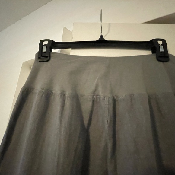 Pants - Picture 5 of 6